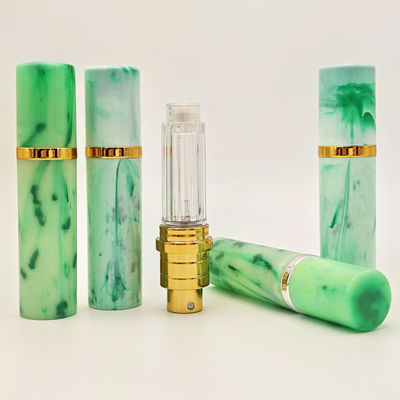Superfície de padrão de mármore elegante ABS garrafa de perfume de 5 ml com fundo de spray de preenchimento muito popular Suporte de vendas personalização
