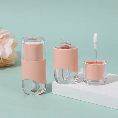 Tubo de esmalte de lábio oval 2.3ml cor pode ser personalizada com escova