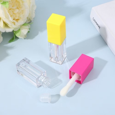 Tubo de esmalte labial de plástico quadrado com escova Tipo cosmético Lipgloss Cor Pessoal 4,9ml