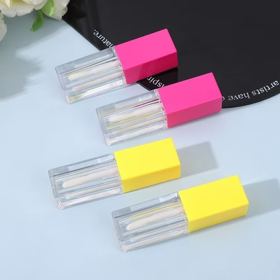 Tubo de esmalte labial de plástico quadrado com escova Tipo cosmético Lipgloss Cor Pessoal 4,9ml