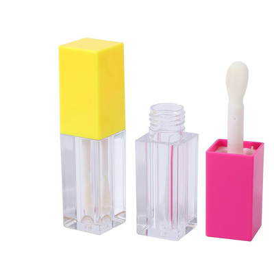 Tubo de esmalte labial de plástico quadrado com escova Tipo cosmético Lipgloss Cor Pessoal 4,9ml