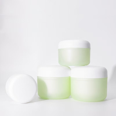 Exquisito frasco de creme de plástico sem ar de 50g usado para cuidados cosméticos da pele