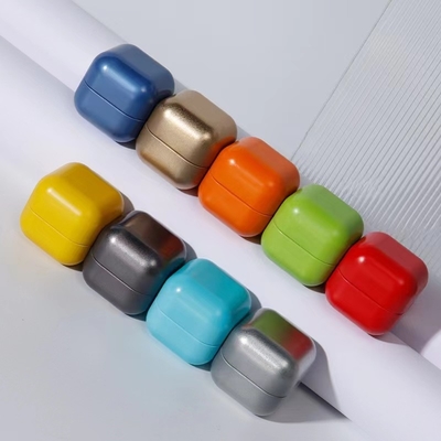 Octagon 30g Macarrão creme de cor frasco Para portátil Carregar cuidados com a pele