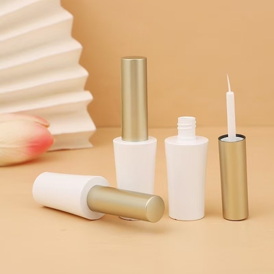 Cosméticos Essential Opaco Lips Glaze Tube com aplicador de escova conveniente