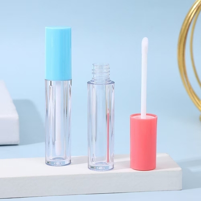 PETG tubos de esmaltes de lábios são de cores vivas e podem ser personalizados com logotipos