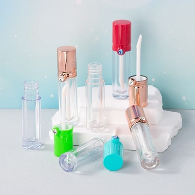 Tubo plástico de 4 ml com tampa de perfuração, cor personalizável e logotipo impresso.
