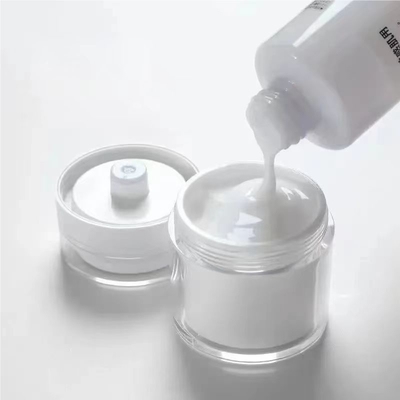 Top Venda 50ml plástico frasco de creme sem ar usado para cuidados pessoais