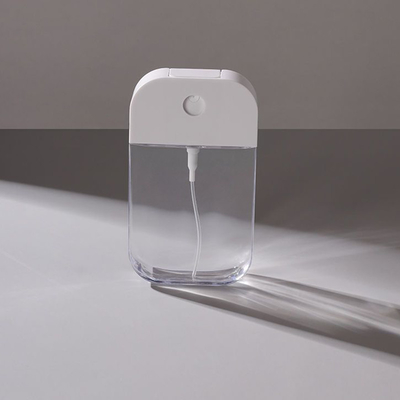 Pulverizador de cartão de perfume de plástico vazio de 30ml e 50ml com cor e logotipo personalizados