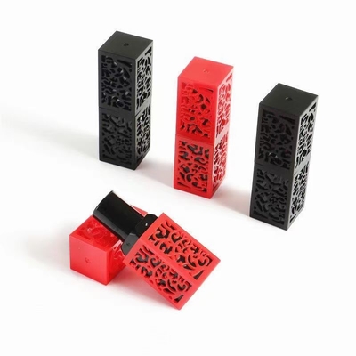 Forma quadrada Vermelho Preto Lípidos vazios Tubos de escultura ocos