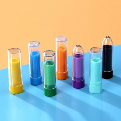 1g Capacidade Colorido Container Tubos de bálsamo labial para necessidade de beleza personalizada