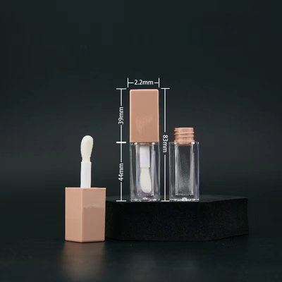 Tubo de gloss labial de plástico com pincel grande de 5ml Suporte para personalização de cores