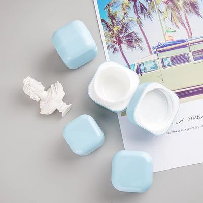 Frasco de creme de plástico quadrado personalizado 20g 30g 50g 100g