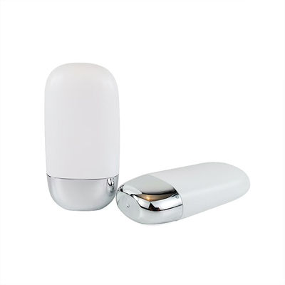 Frasco de creme protetor solar PP plástico por atacado com tampa de dupla camada prateada nos tamanhos 30g e 50g