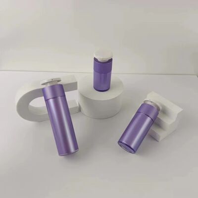 Botão de bomba acrílica sem ar em forma de coração com impressão de tela de seda personalizada e design à prova de vazamento para loção cosmética