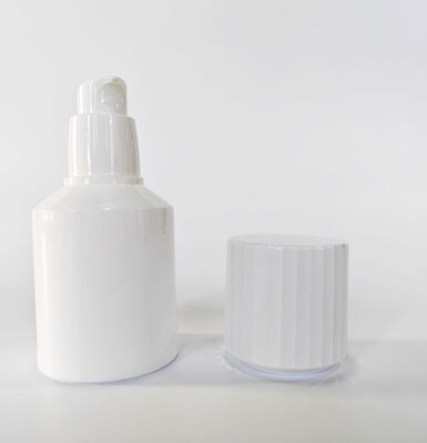 Novo design de 30 ml a 100 ml de garrafa de bomba sem ar Previne a exposição ao ar Maximiza o uso do produto Higiênico Sem contaminação de dedos para cuidados com a pele