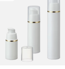 Garrafas de bomba sem ar de 15 ml 30 ml 50 ml para cuidados com a pele com personalização OEM ODM em PP de qualidade alimentar