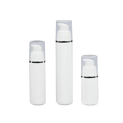 Garrafas de bomba sem ar de 15 ml 30 ml 50 ml para cuidados com a pele com personalização OEM ODM em PP de qualidade alimentar
